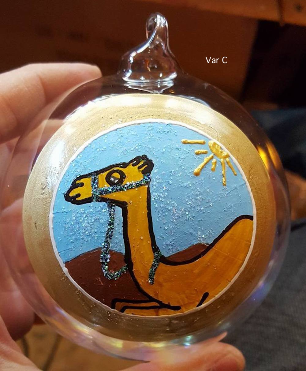 Pallina di Natale in vetro trasparente decorata " come vuoi tu". - immagine 5
