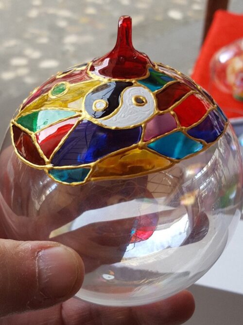 Pallina di Natale in vetro multicolor con Yin & Yang