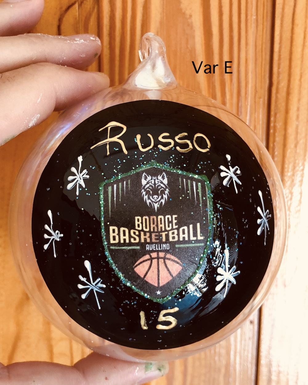 Pallina di Natale in vetro trasparente decorata " come vuoi tu". - immagine 3