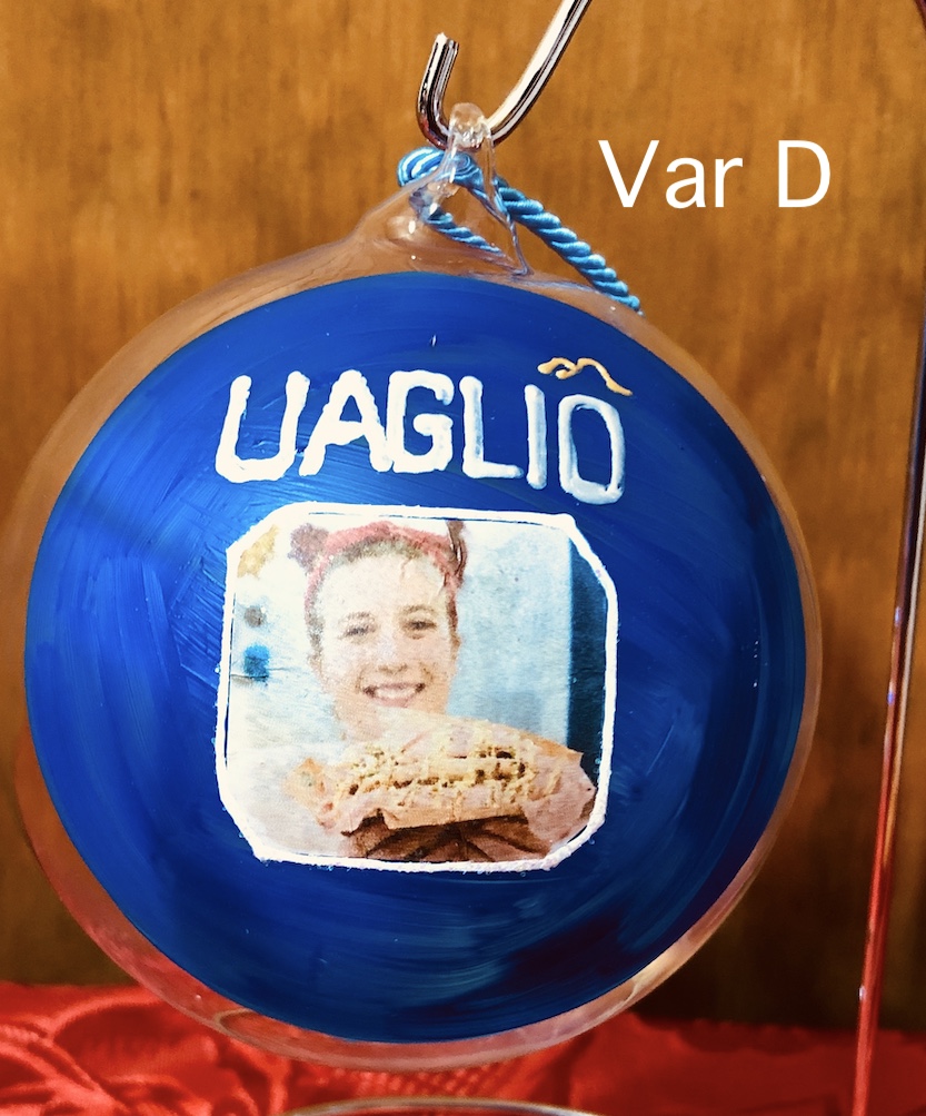 Pallina di Natale in vetro trasparente decorata " come vuoi tu".. - immagine 4